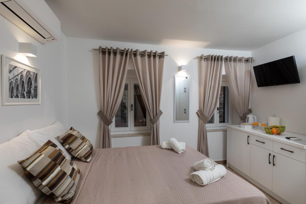 Apartment & Rooms Palmotta Dubrovnik Exterior photo